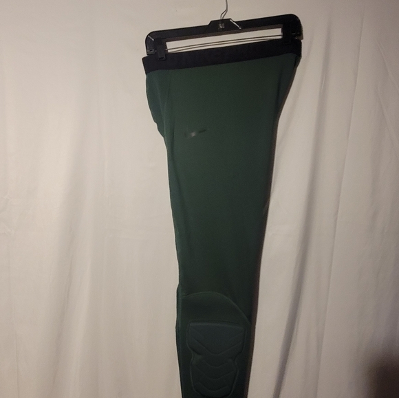 Nike NBA Pro Hyperstrong Padded Tights Pants 3/4 Green Player Issued XL-T - Picture 2 of 9